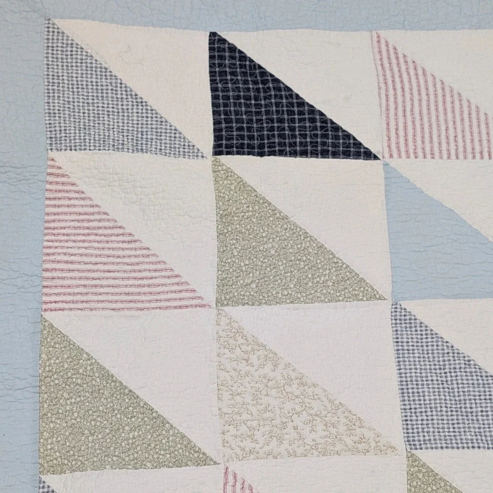 85x85 Machine Quilted Patchwork Triangle Quilt Blue Green Pink Floral Gingham